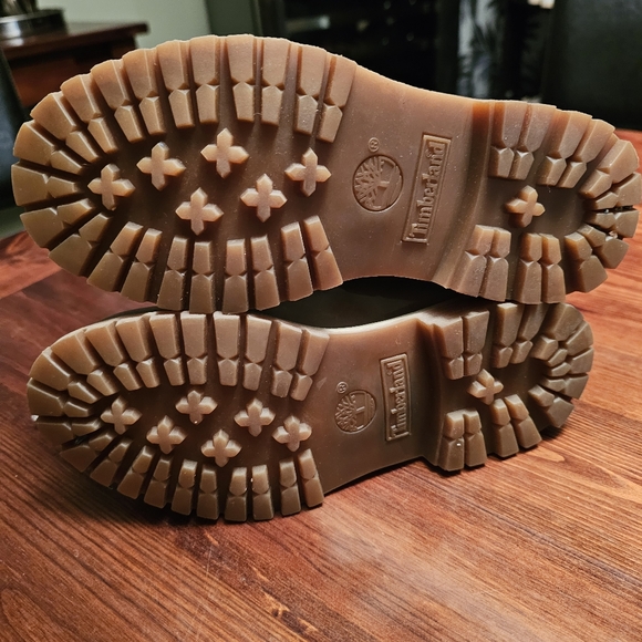 Timberland winter boots size 36. BNWOT  beige suede leather - Picture 7 of 7